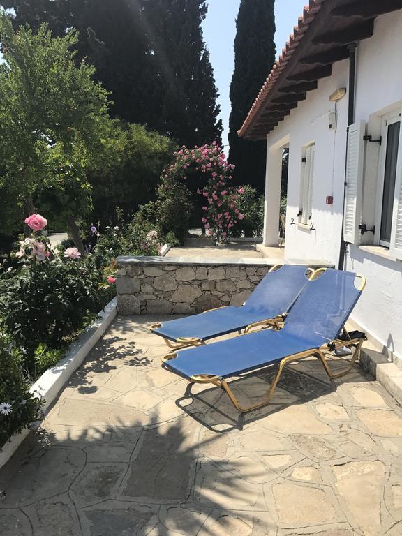 אפרטהוטל פיתגוריו Elena Bungalows מראה חיצוני תמונה